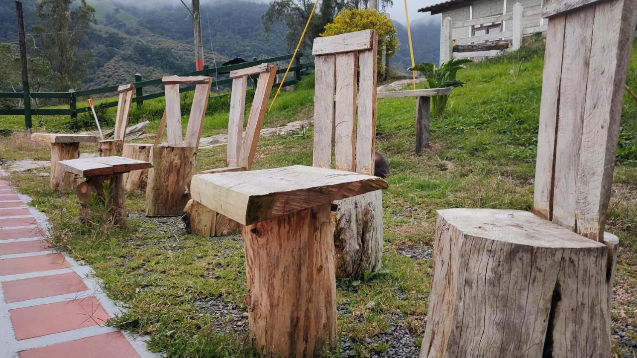 Ecohotel Pinohermoso Reserva Natural 살렌토 외부 사진
